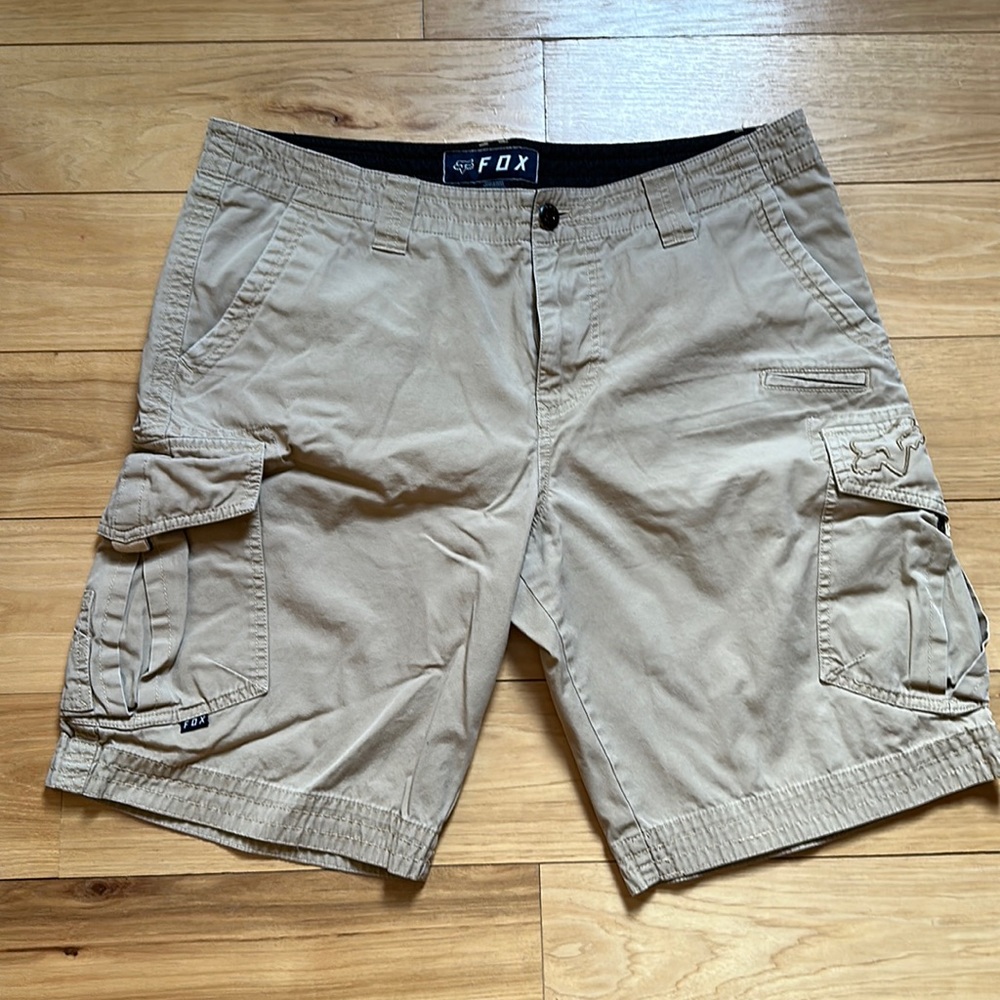 Men’s Fox Khaki Shorts